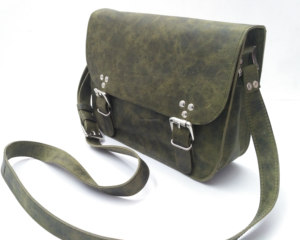 Bolso bandolera de viaje pequeño de cuero de búfalo genuino Vintage personalizado con una sola correa para uso diario y de oficina - Product Image 2