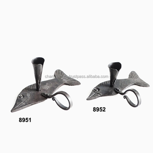 Conception De poissons Forgé À La Main Porte-Bougie - Product Image 1