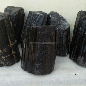Piedra preciosa turmalina negra natural - Product Image 1