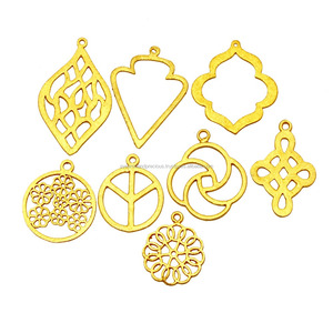 Hippie Peace Sign <b>Round</b> <b>Brushed</b> Gold Plated Metal Charms Pendant - Jewelry Findings Charms - Product Image 3