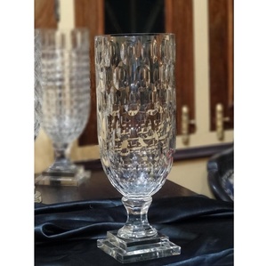 Vase à fleurs en cristal - Product Image 1