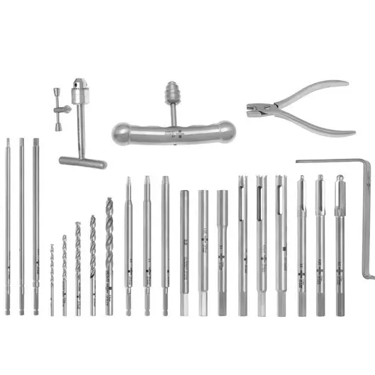Set for extraction of screws