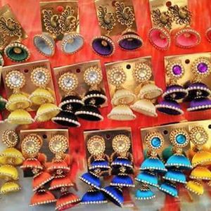 Boucles d'oreilles pendantes en fil de soie - Product Image 5