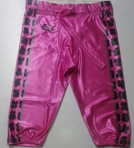 ชุดฟอร์มฟุตบอลอเมริกันสีชมพูภูมิใจปรับแต่งได้พิมพ์ลายอุปกรณ์ทีมสำหรับการรับรู้มะเร็งเต้านม - Product Image 2