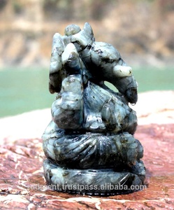 Estatua de Ganesha Tallada a Mano en Labradorita, Escultura Budista Religiosa, Piedra Preciosa Natural, Gemas Rudra Grabadas EN;10122740 India - Product Image 2