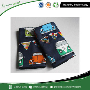 Babero de tela de algodón orgánico y almohadillas para la dentición con MOQ bajo - Product Image 6