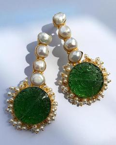 Boucles d'oreilles rondes en perles avec pierre colorée, artisanales, jolies cadeaux - Product Image 2