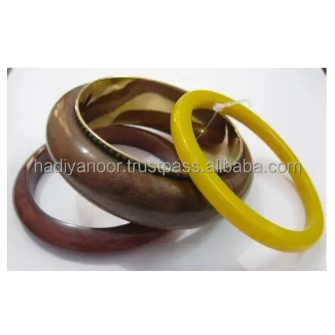 Wholesale wood and resin Bangle Bracelet Cuff Bangle fashion clear wide resin bracelet jewelry for customized size