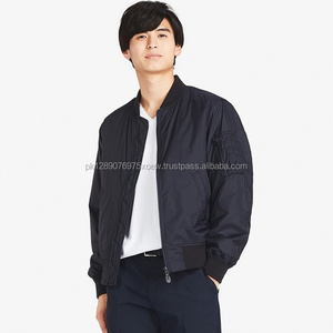 เสื้อแจ็คเก็ตบอมเบอร์แบบเรียบง่ายสำหรับผู้ชาย - Product Image 3