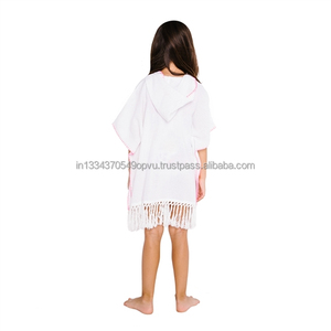 Los niños al por mayor personalizado bordado a mano con capucha relajarse Oceanside o la piscina cubierta Poncho frío días de playa Bebé niñas - Product Image 3