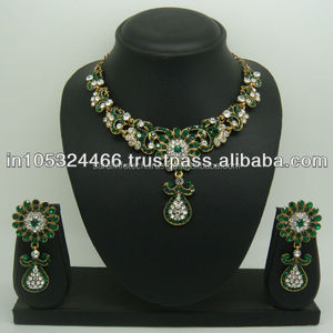 Collier ethnique à fleurs, bijoux à la mode 2013 - Product Image 1