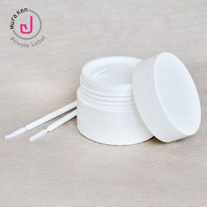 Private Label Eyelash Glue Premium Gel Remover Cream for Effective <b>Lash</b> <b>Adhesion</b> - Product Image 2