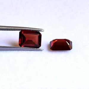 <span class=keywords><strong>Pietra</strong></span> preziosa sfaccettata a forma <span class=keywords><strong>di</strong></span> <span class=keywords><strong>granato</strong></span> taglio smeraldo naturale - Product Image 5