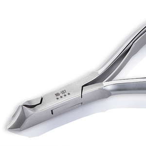 NGHIA OMI NB-107 Cortaúñas de Acero Inoxidable con Acabado Cromado, Producto Premium - Product Image 1