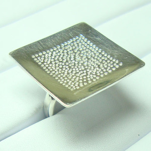 Elegante anillo de Plata de Ley 925 hecho a mano acabado martillado anillo eternidad vermeil anillo de moda al mejor precio - Product Image 1