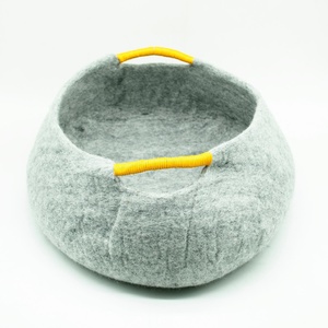 Nhà Cho Thú Cưng Hình Dạng Giỏ Độc Đáo Hiện Đại Nhà Cho Mèo Tự Nhiên Thiết Kế Độc Đáo Được Làm Bằng Len New Zealand Nguyên Chất Thân Thiện Với Môi Trường - Product Image 3