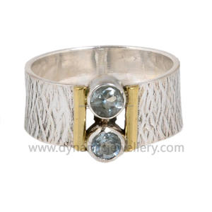 Anillo de plata hecho a mano con piedra preciosa de Topacio azul natural para fiesta de boda o aniversario - Product Image 1