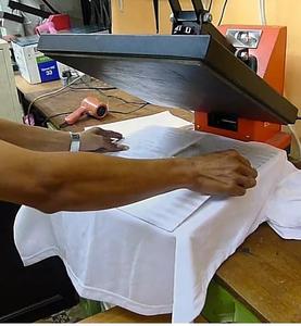 Pegatina de transferencia de calor pegatinas de calor de hierro para camiseta, Polo, Hoodi - Product Image 4