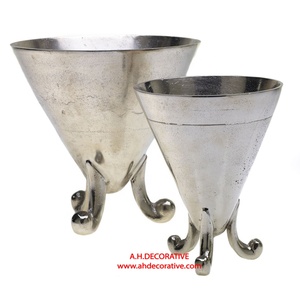 Jarrón de Flores de Aluminio de Lujo, Diseño de Lirio de Cala, Hecho a Mano, Cromado, Decoración Moderna para el Hogar, Centro de Mesa Brillante para Bodas - Product Image 1