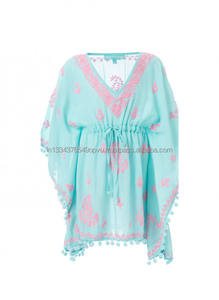 Hot Beachwear nuova moda splendida acqua estate bambini caftano ricamato Pom Pom rifinitura ragazza Poncho up per la piccola principessa - Product Image 2