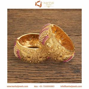 Brazaletes de moda de pavo real rubí 18385 con baño de oro - Product Image 3