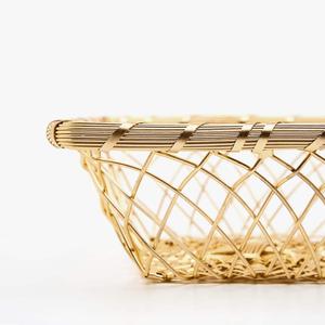 Panier tissé carré artisanal Solution de rangement naturelle pour l'organisation du bureau à domicile et plus encore - Product Image 2