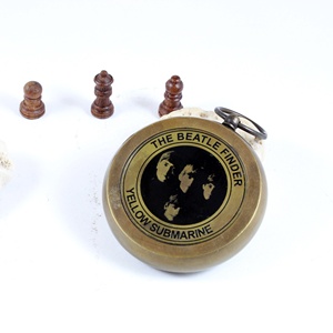 Colgante de brújula de latón antiguo, hecho a mano, con temática náutica, elegante, de aleación de metal y vidrio, estilo europeo, ideal para regalo. - Product Image 2
