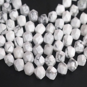 Howlite blanche de haute qualité pépite à facettes dégringolé pierre précieuse percée brin complet pierre naturelle cristal collier de guérison grossiste - Product Image 4