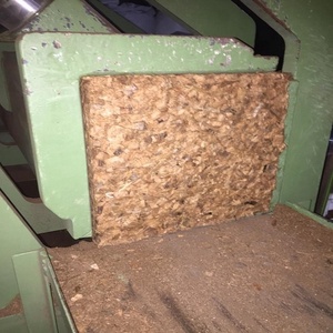 Copeaux de bloc Husk 30x30x13 Cms 5kg - Product Image 1