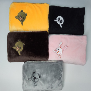 Couverture chauffante USB personnalisable avec logo, lavable en machine, avec 3 niveaux de chauffe pour la maison, les voyages et le bureau - Product Image 5