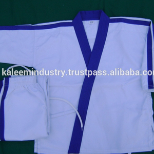 ชุดคาราเต้,ได้รับการรับรอง WKF สำหรับการแข่งขันหรือการฝึกซ้อมใส่สบาย - Product Image 2