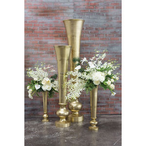 Vase trompette doré, vase de table décoré, centre de table pour mariage, dîner, événement, anniversaire, cérémonie, fête - Product Image 1