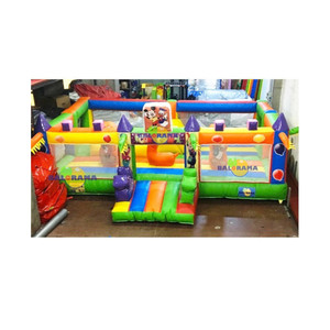 Grands terrains de jeu gonflables colorés d'amusement de videur sous la forme d'un château gonflable impressionnant - Product Image 1