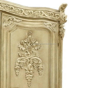 Mueble de Madera con 3 Puertas, Armario Tallado Pesado de Estilo Clásico - Product Image 3