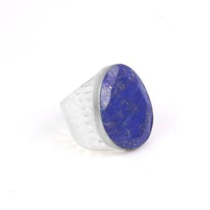 Bague Lapis Lazuli Bezel Set Or 14K et Plaqué Rhodium Laiton Réglable Forme Fantaisie Style Classique pour Mariage ou Fête - Product Image 1