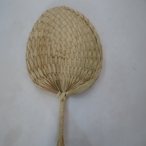 Abanico de mano de hoja de palma de bambú pintado a mano de Vietnam-Regalo promocional - Product Image 2