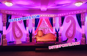 นกยูงทองเหลืองโซฟาโลหะพร้อมแผงชุดเวทีงานแต่งงานตกแต่งเวทีไฟเบอร์วัดแผง - Product Image 5