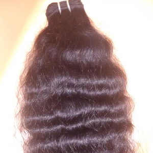 Tissage de boucles italiennes douces et lisses en cheveux indiens bruts purs 100% à partir d'une machine donneuse ondulée directement d'Inde - Product Image 2