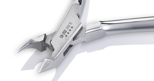NGHIA OMI CB-202 Pince à cuticules en acier inoxydable chromé à double ressort avec tailles de mâchoires 12/14/16 - Product Image 2