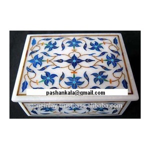 Caja de joyería con incrustaciones de mármol blanco - Product Image 1