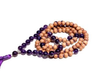 Collier Mala spirituel en bois de santal améthyste 108 perles fait à la main colliers de perles d'artiste indien - Product Image 4