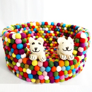 เตียงสุนัขแสนสบายแบบ FDH-013ทำมือสไตล์เนปาเลสขนสัตว์เลี้ยงเป็นมิตรต่อสิ่งแวดล้อมนิวซีแลนด์สำหรับสุนัขและแมว - Product Image 1