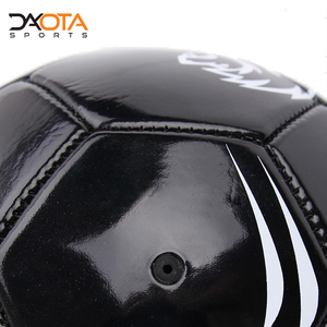 Balones de Fútbol de Cuero PU Personalizados de Primera Calidad, Balones de Entrenamiento Hechos a Mano - Product Image 6
