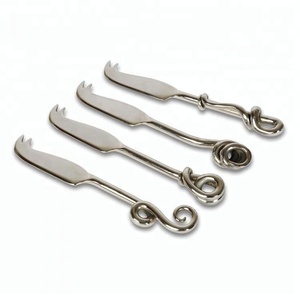 Nouveauté, vente chaude, articles indiens, couteau à beurre argenté, épandeur, couteaux à fromage en acier inoxydable (lot de 4) pour la maison et les hôtels - Product Image 4