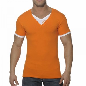 T-shirts col en V de haute qualité à la mode - Product Image 1