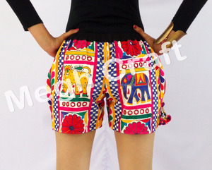 Pantalones cortos indios tradicionales, hechos a mano, estilo Banjara corto, Kutchi bordado, estilo bohemio, gitano - Product Image 2