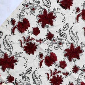 5 Yard Batik Stampa Floreale Tessuto di Cotone da cantiere, Coloranti Naturali Sanganeri Indiano Tessuto di Cotone, figura africana del Tessuto Della Stampa