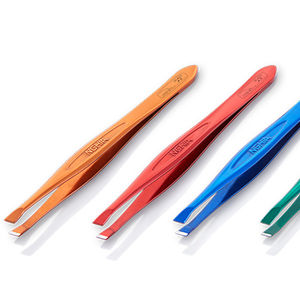 Pinzas para Cejas NGHIA T-01 de Acero Inoxidable Plateado de Alta Calidad, Set de Manicura y Pedicura, 95.5mm de Longitud, Diseño Colorido, Hecho en Vietnam - Product Image 1