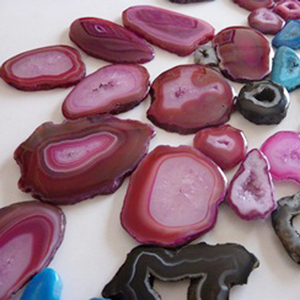 หินโมราขนาดเล็กลายจุดธรรมชาติอัญมณีลูกปัดหลวมหลากสีหยาบ/ดิบสำหรับทำเครื่องประดับ - Product Image 6