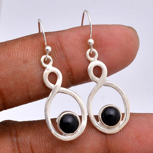 Pendientes colgantes de alambre de oreja de Plata de Ley 925 con piedras preciosas de ónix negro, joyería, pendiente romántico, chapado en plata de moda para mujer. - Product Image 2